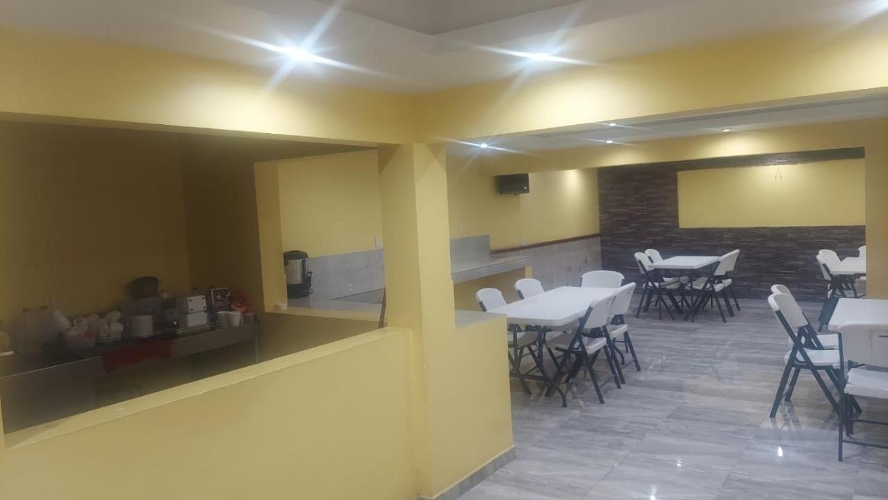 Hotel Posada Del Rey Matamoros  Esterno foto